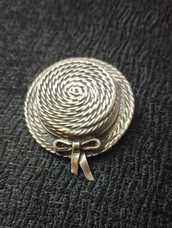Jewelry - Sterling Pewter Silver Straw Hat Brooch with Bow - Silver Women's Jewelry